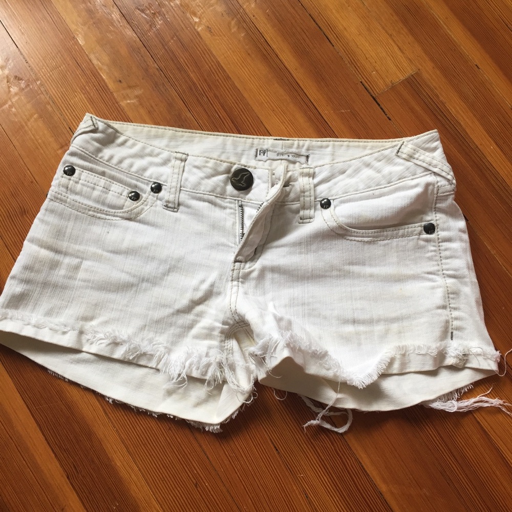 FREE PEOPLE JEAN SHORTS